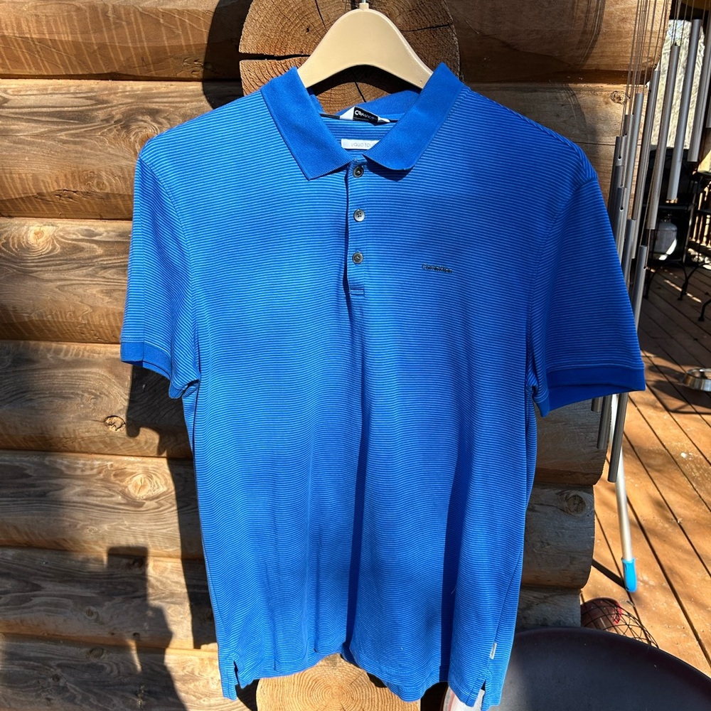 Calvin Klein Men’s Short Sleeve Polo Shirt Liquid Touch - NWOT. Size M